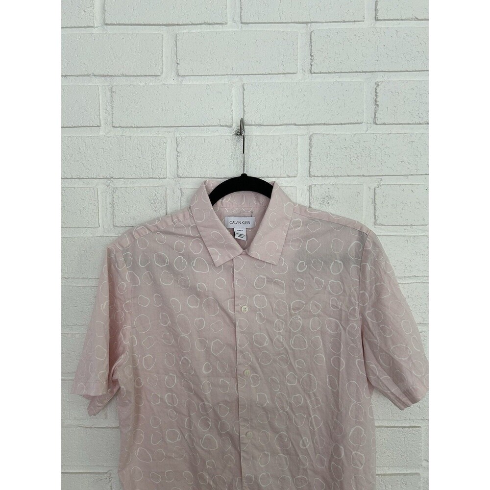 Calvin Klein Button Up Shirt Mens Small Pink All Over Print Short Sleeve